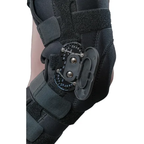 Rodillera Articulada Rom Post Operatoria Graduada Ajustable
